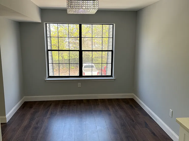 1008 Hidden Village Dr — Photo 16