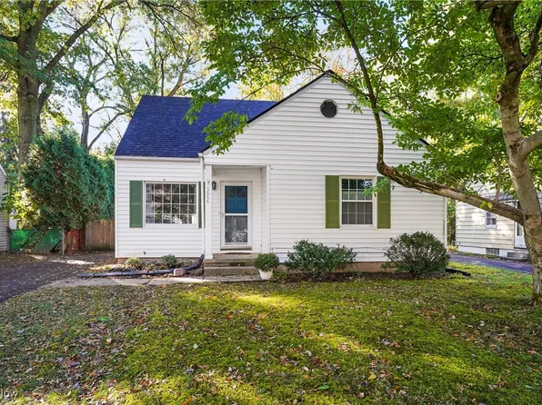 1644 Idlewood Ave, Akron, OH 44313