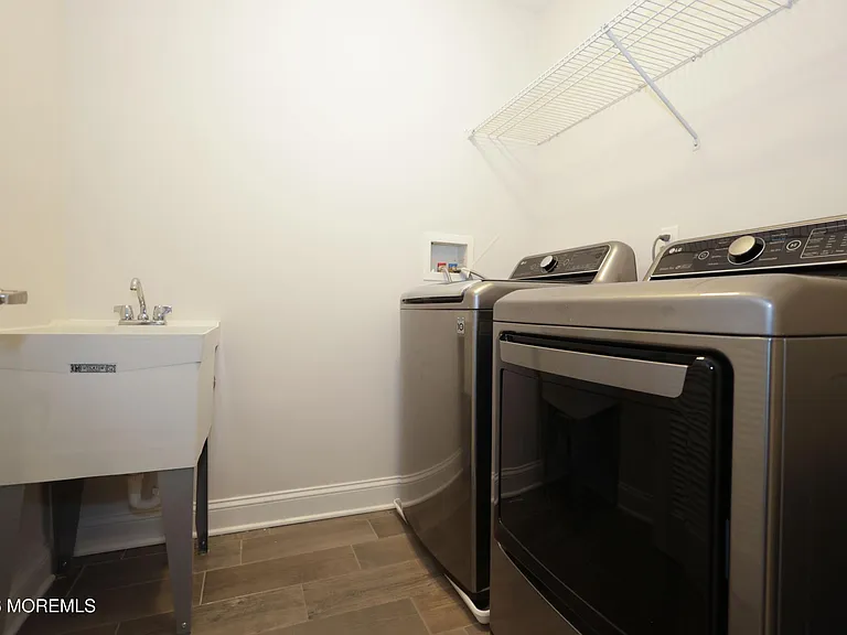 10 Gonzalez Dr — Photo 20