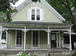 911 W Carroll St, Macomb, IL 61455