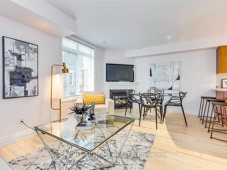 415 Jarvis St #327 — Photo 4