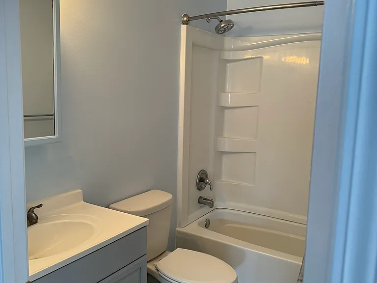 55 Thompson St #9C — Photo 6