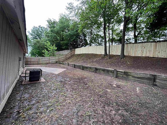 2nd image of 6695 Greenbark Dr