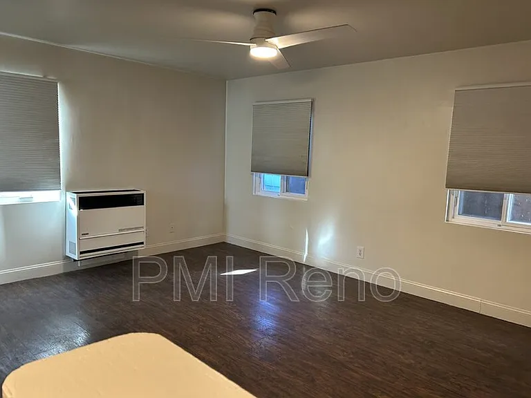 1747 1/2 C St #1B — Photo 6