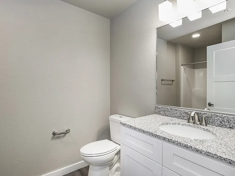Stillwater Crossing Apartments — Photo 73