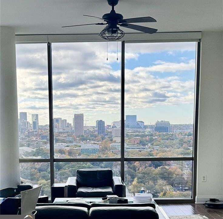 1st image of 270 17th St NW Unit 2901