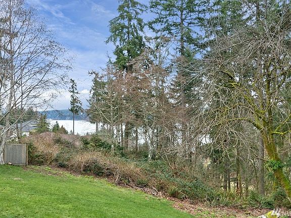2nd image of 13601 11th Ave NW
