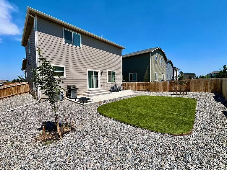 7104 Vermillion St — Photo 15