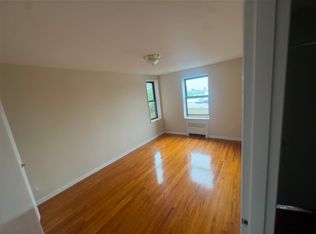 220-12 64th Ave #2, Oakland Gardens, NY 11364