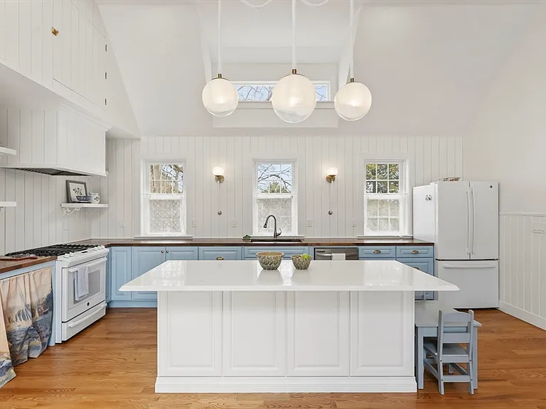 29 Field St — Photo 1