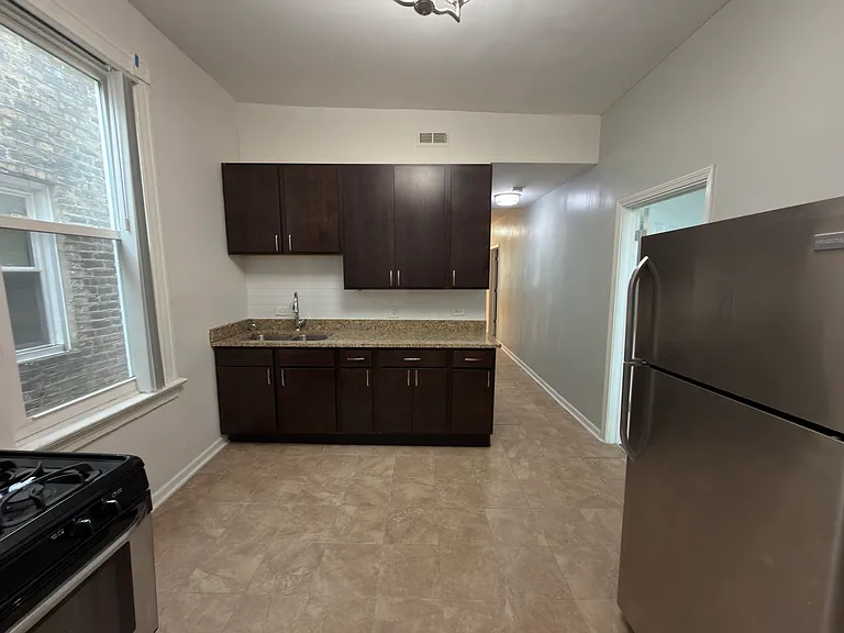 6547 S Drexel Ave #2 — Photo 9