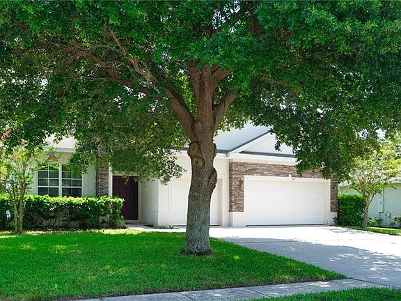 3rd image of 509 Hillshire Dr