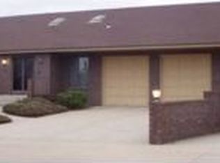 730 Victoria Hgts Ter, Salina, KS 67401