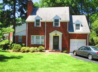 1400 N Inglewood St, Arlington, VA