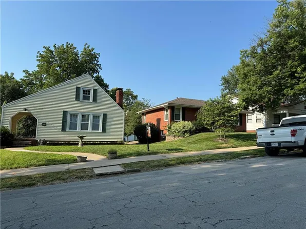 2922 Monterey St, Saint Joseph, MO 64507