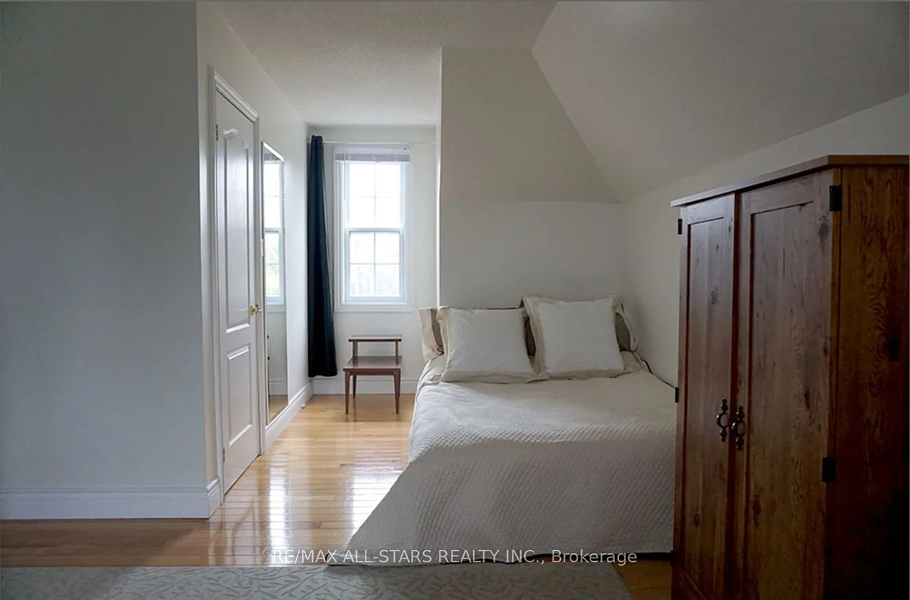 1 bed, $1,490 — Photo 2