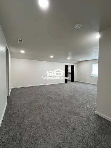 3901 Benton Blvd Photo 1