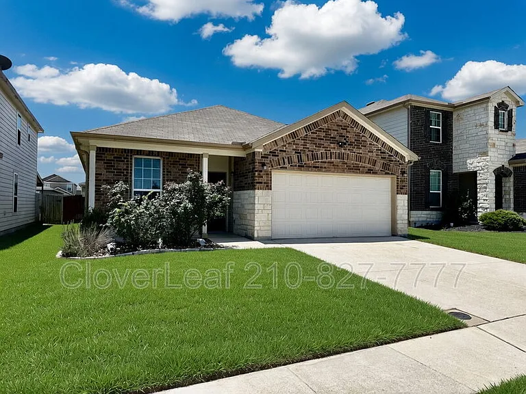 452 Holly Bush — Photo 1