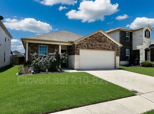 452 Holly Bush, New Braunfels, TX 78130