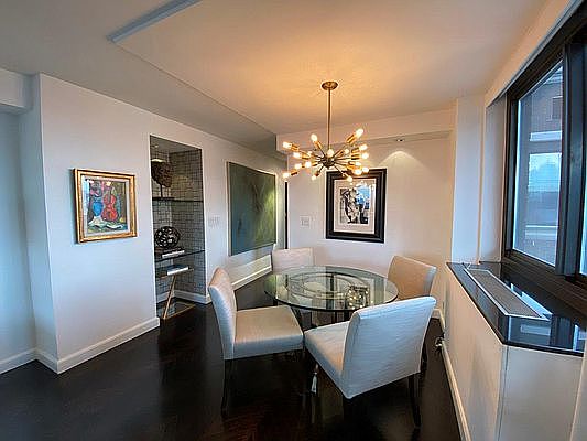 4th image of 347 W 57th St APT 42D