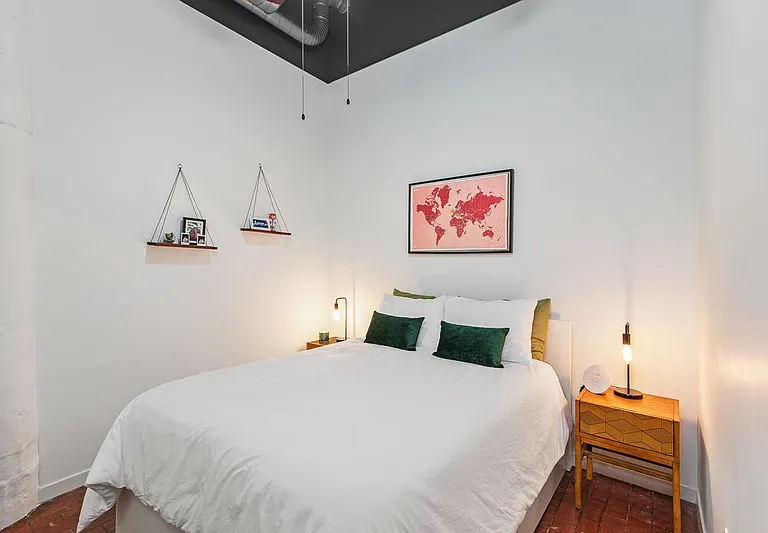 1108 E 30th St #101 — Photo 3