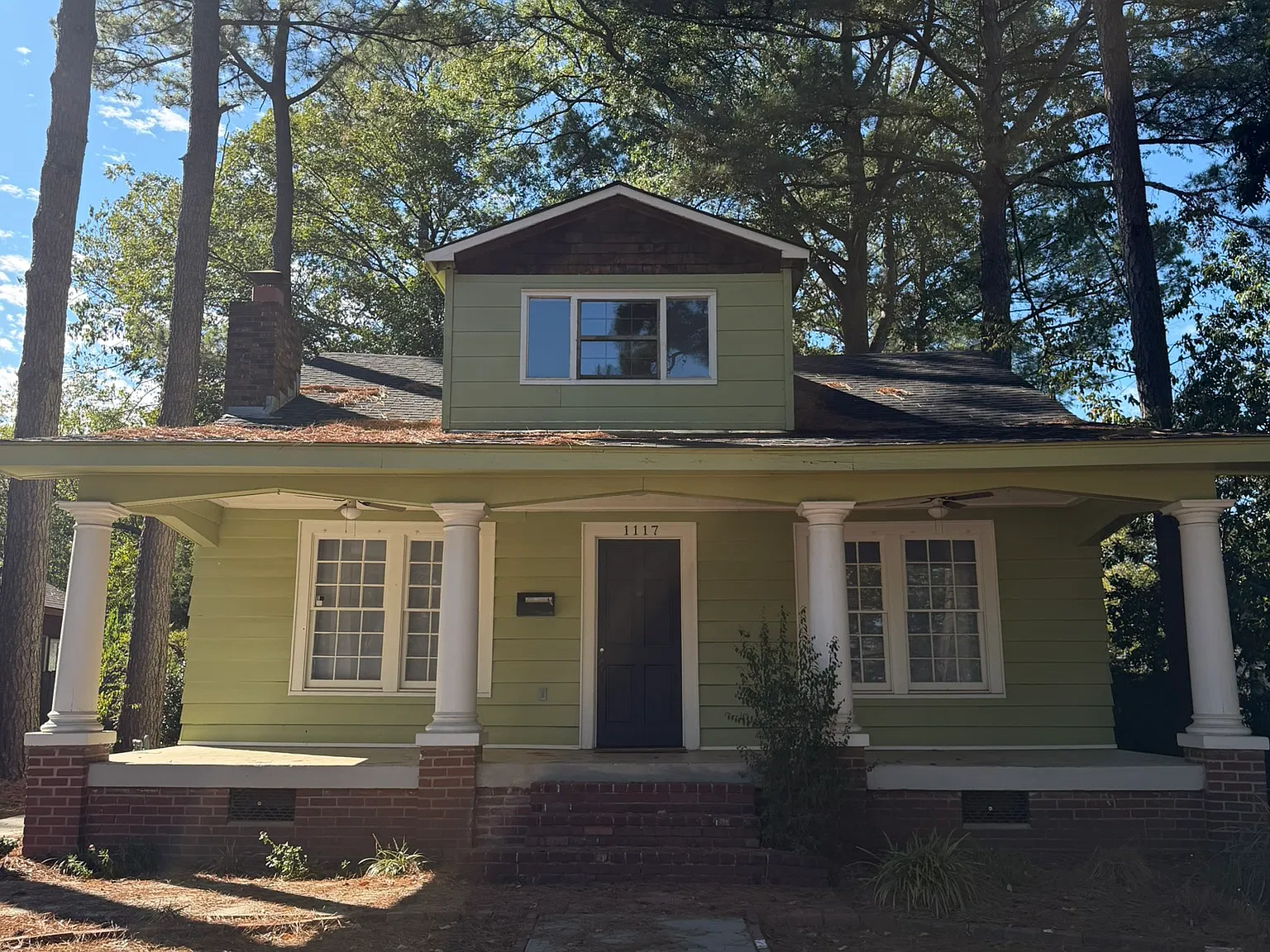 3 bed, 2190 sqft, $2,300 — Photo 1