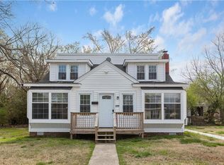 200 N 4th St #B, Hampton, VA 23664