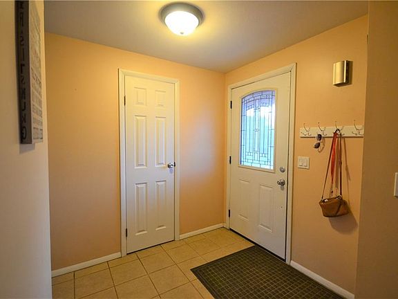 3rd image of 4022 Plum Yew Cir