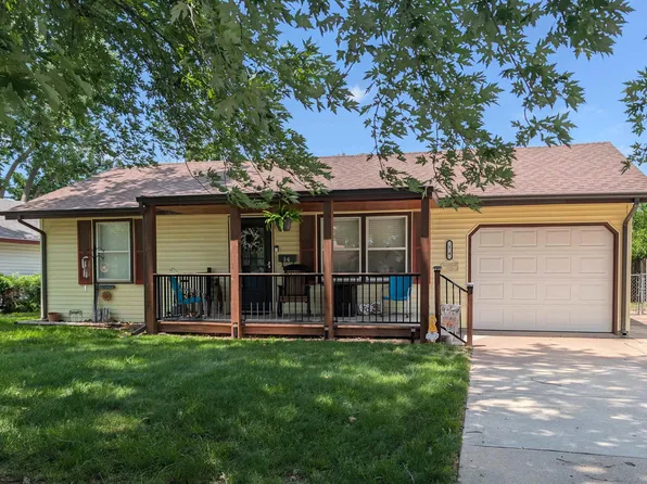 14 Swarens St, Hutchinson, KS 67502