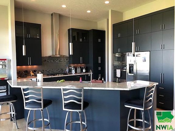 4th image of 6550 Palm Valley Dr