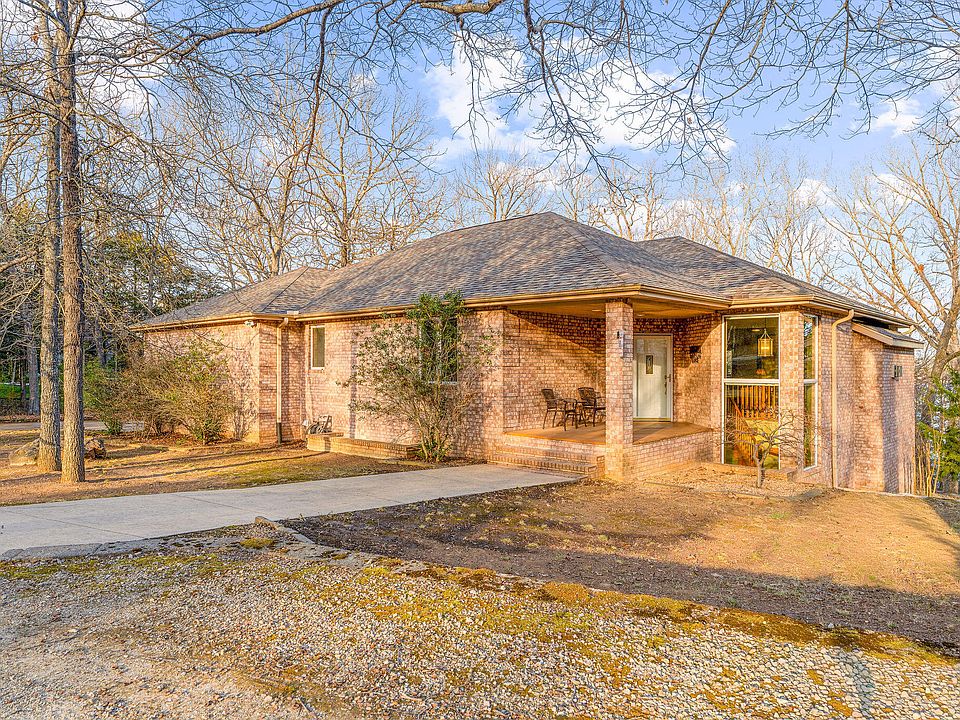 1st image of 150 Temple Lane