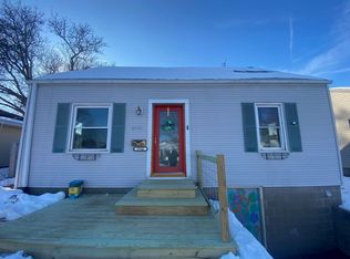 2921 Balke St, Dubuque, IA 52001