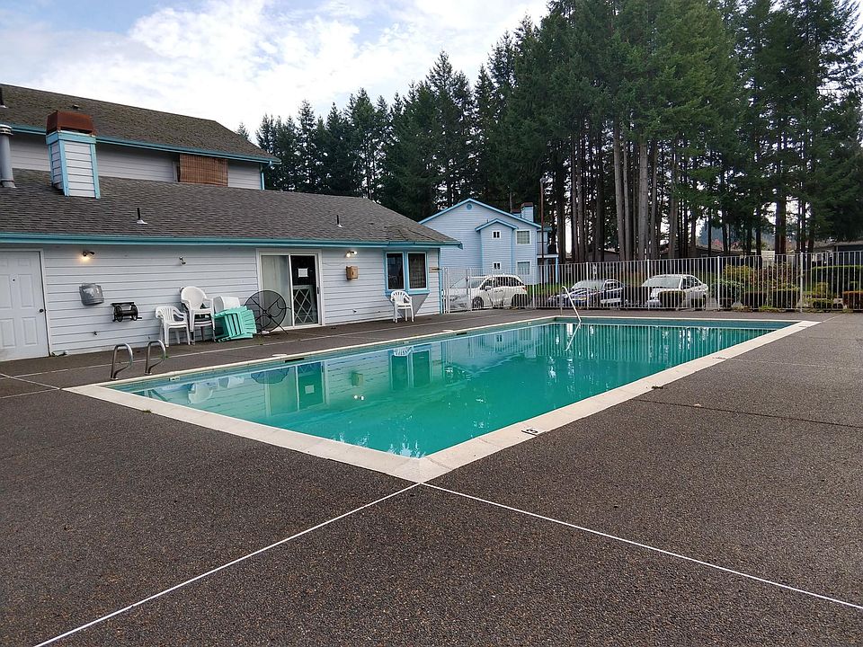 1st image of 4932 51st Ln SE Unit B
