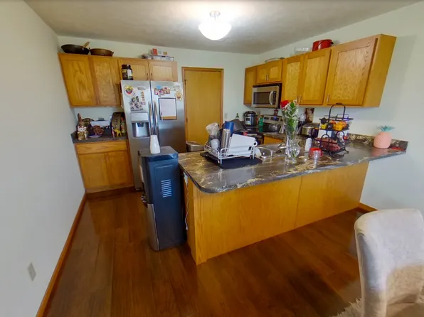 2702 Buttonwood Dr, Manhattan, KS 66502