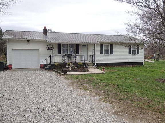 3rd image of 607 Tulip Dr