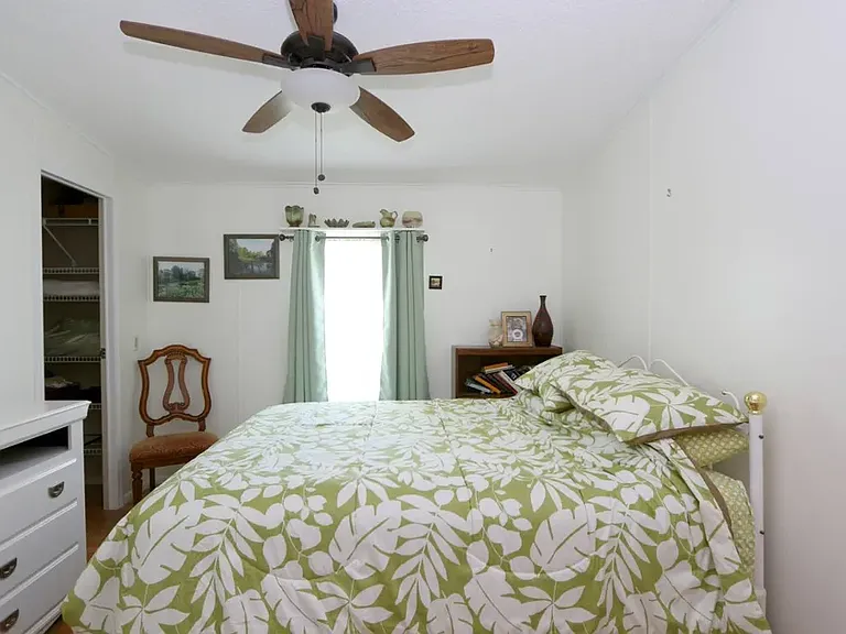 6357 Lichfield Ln — Photo 8