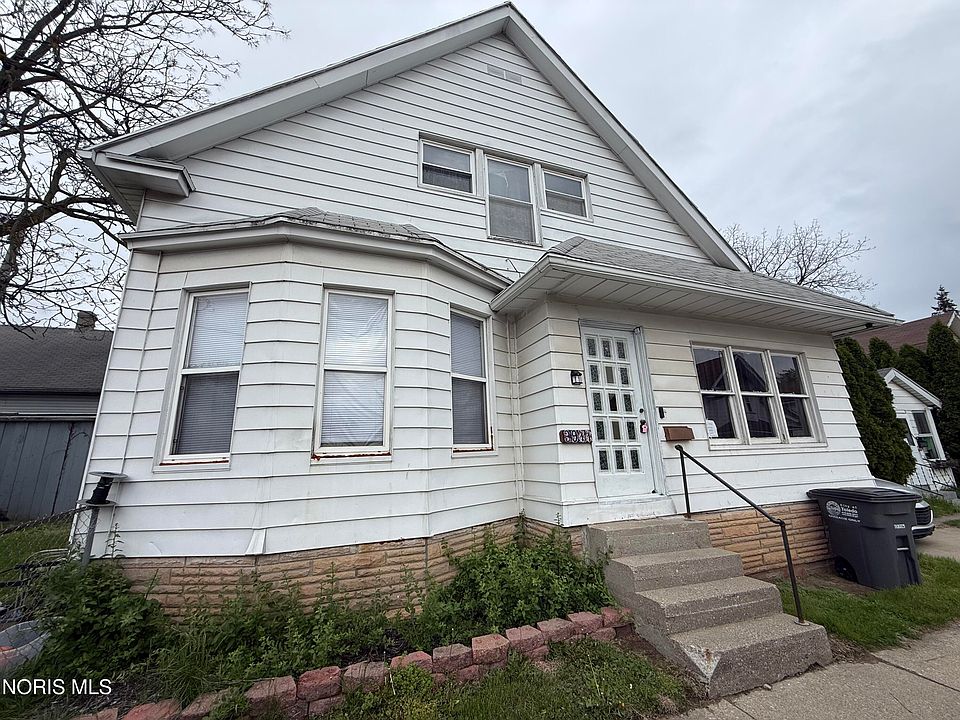 1st image of 3911 Burnham Ave