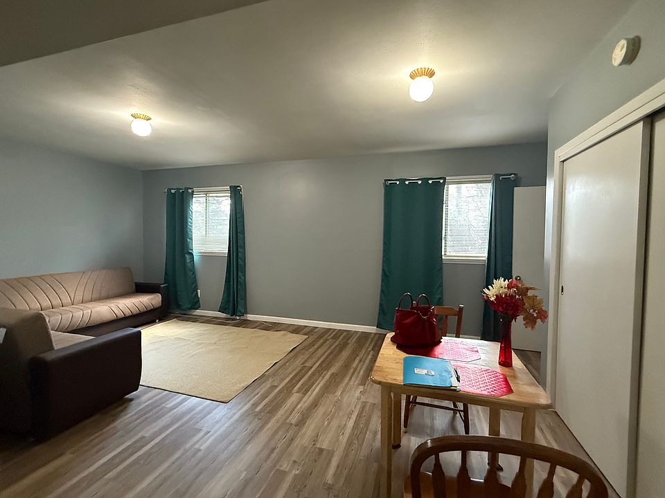 1st image of 97 Hillside Ave Floor 1