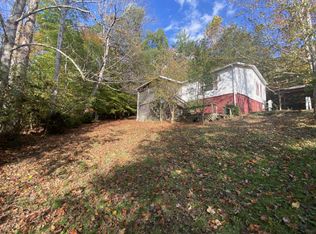 105 Bailey Woods Rd, Erwin, TN 37650
