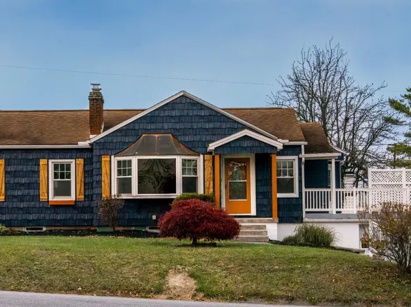 82 S Houcks Rd, Harrisburg, PA 17109