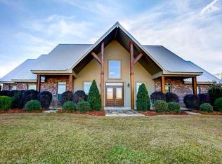 39116 Live Oak Rd, Franklinton, LA 70438