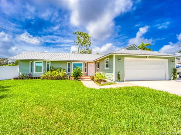 4642 SE Shady Ridge Ln, Stuart, FL 34997