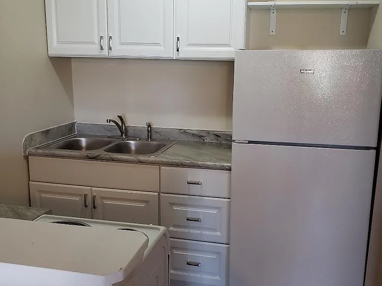 516 Wisconsin St #B — Photo 6