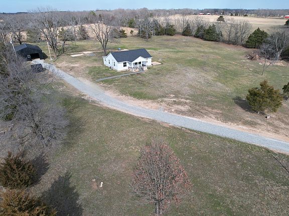 3rd image of 2585 U.S. 160