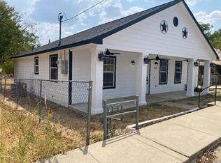 1511 Queen St, Goldthwaite, TX 76844