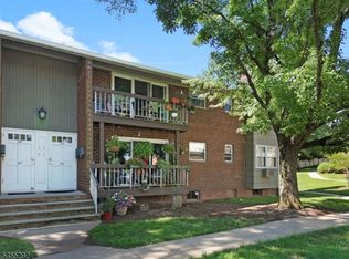 18 Deanna Dr BUILDING 18-40, Hillsborough, NJ 08844