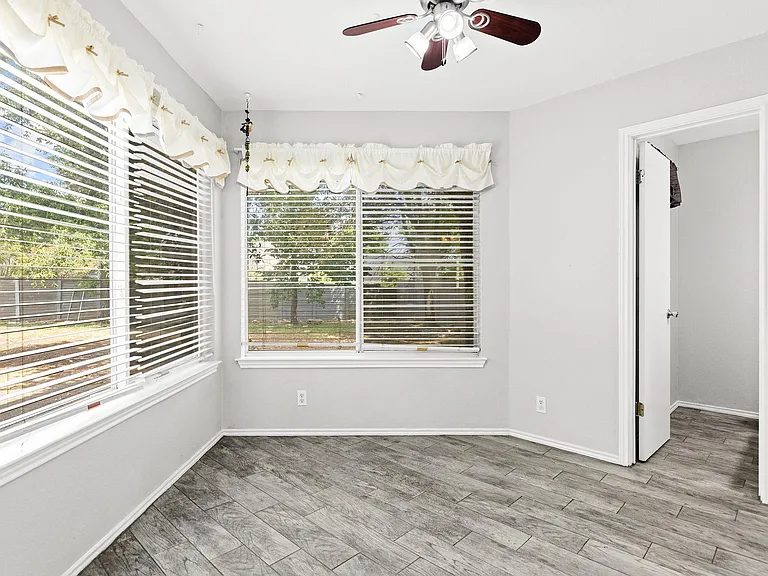 16802 Bailey Jean Dr — Photo 16