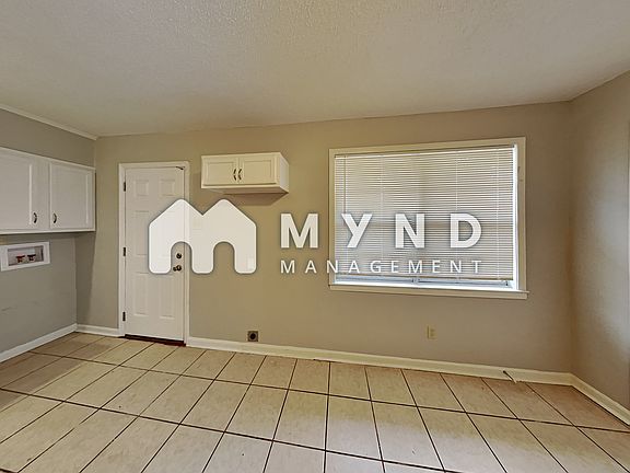 5th image of 4884 Brentdale Ave