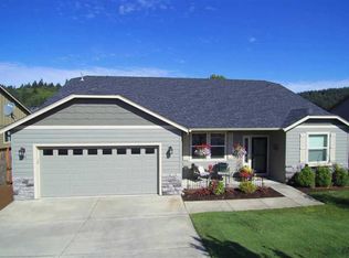 909 Ike Mooney Rd, Silverton, OR 97381