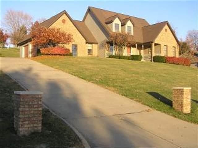 1st image of 114 Martha Dr